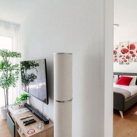 Linda Terrace By Quokka 360 - Modern One-Bedroom Flat With Sun Terrace Locarno Exterior photo