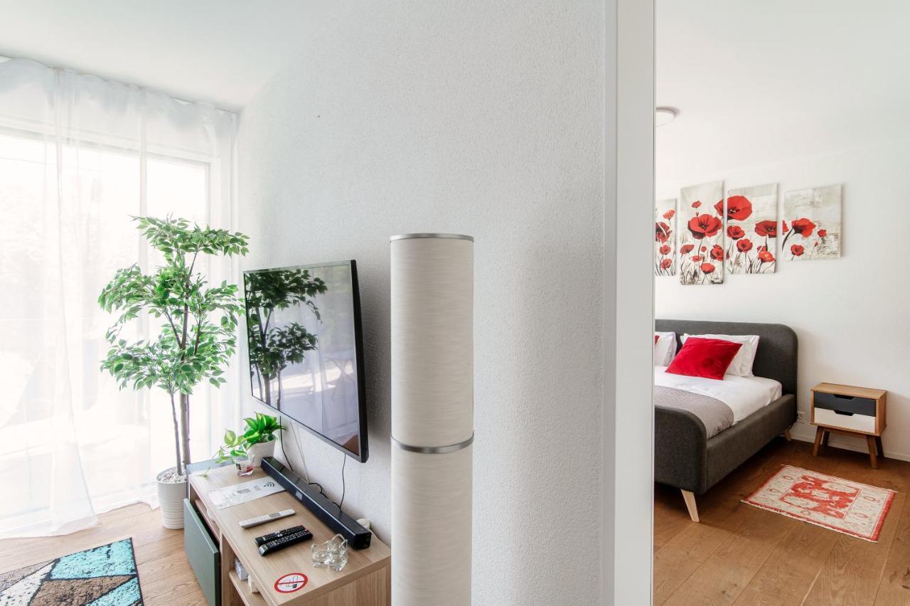 Linda Terrace By Quokka 360 - Modern One-Bedroom Flat With Sun Terrace Locarno Exterior photo